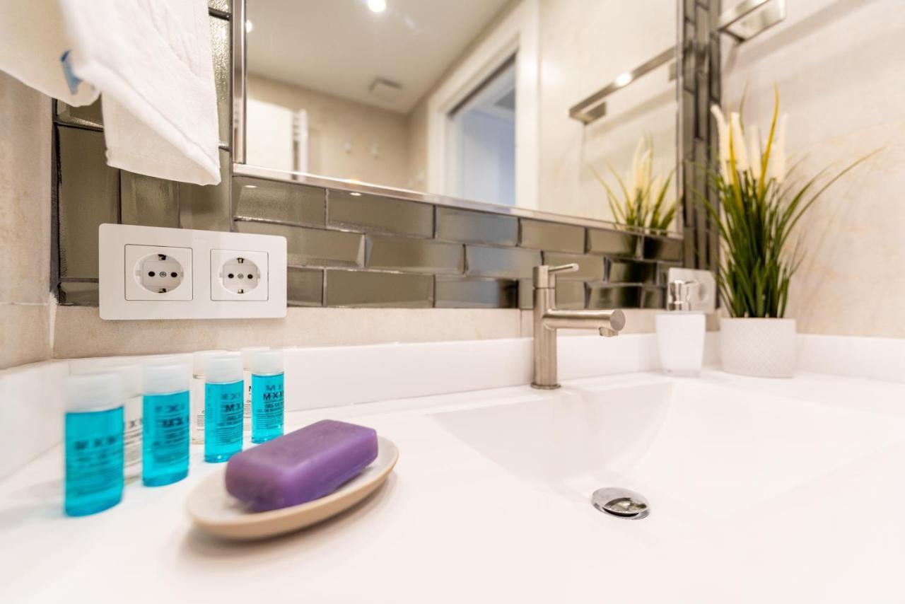Wintowinrentals Apartamento Suite En Ocean House Торремолинос Экстерьер фото